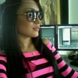 Lhany from MyFreeCams