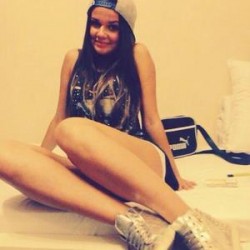 Alycehot_ from MyFreeCams