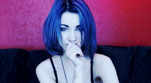 VampireDoll from MyFreeCams with dyed blue hair