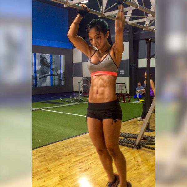 Lexi Vixi working out at the gym